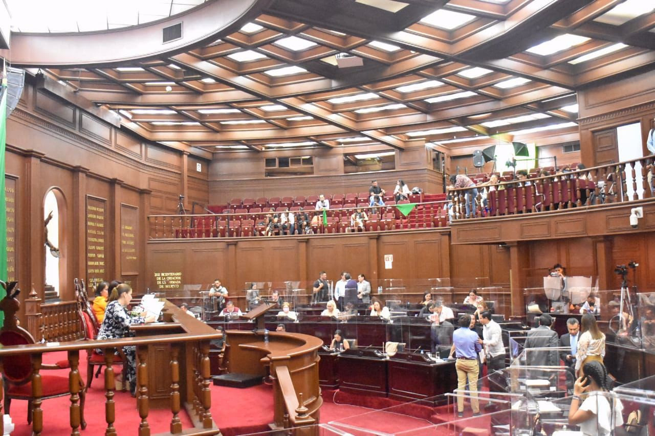 Congreso del Estado_uso cubrebocas