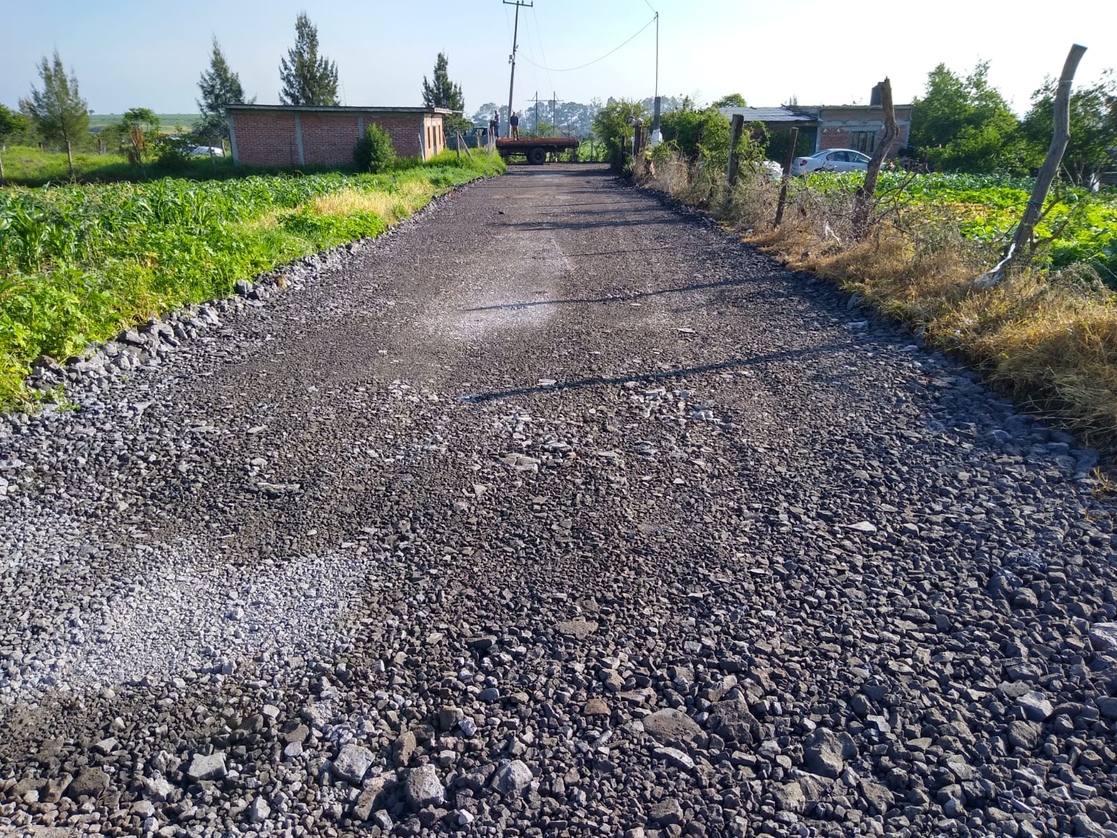 Con-ecograva-mejoran-caminos-en-el-valle-Morelia-Querendaro-3