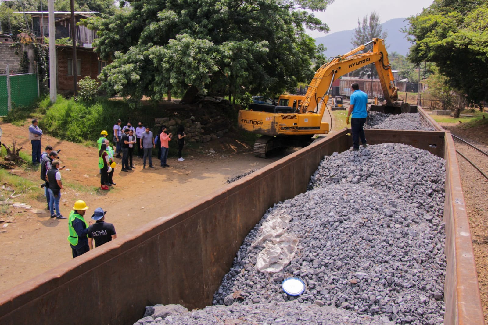Con ecograva mejoran caminos en el valle Morelia- Querendaro