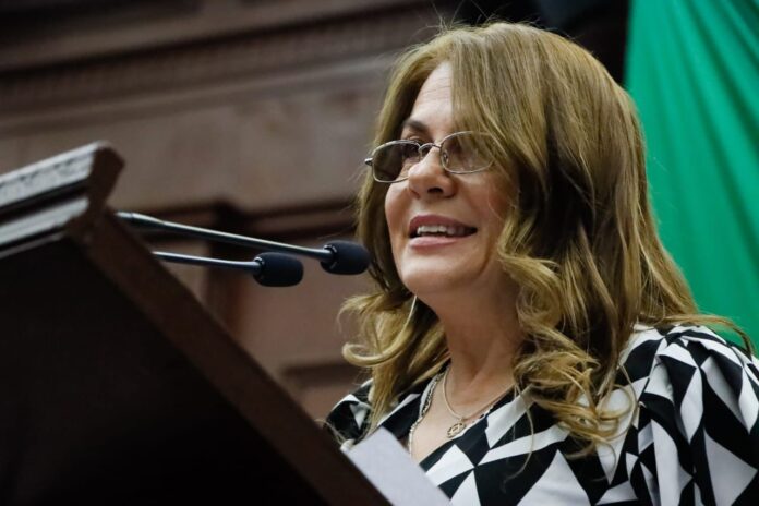 Luz García