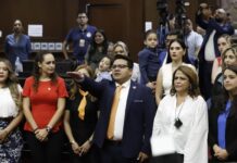 Toño Carreño rinde protesta como diputado de la LXXVI Legislatura