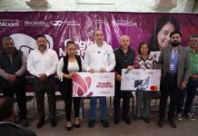 Gobierno de Michoacán entrega tarjetas Orgullo Migrante en Tarímbaro