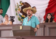 Presea Constitución de 1814 a un Defensor de Pueblos Indígenas