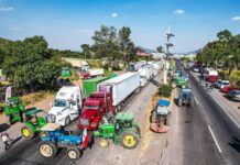 Michoacán rechaza “acuerdo” de Agricultura para el maíz; siguen los bloqueos