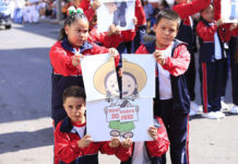 Con orgullo y amor a la Patria celebran municipios los desfiles de la Revolución Mexicana