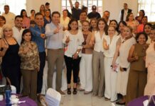 Comparte Paola Delgadillo proyectos exitosos del DIF Morelia a mujeres de Lázaro Cárdenas