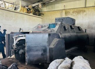 Aseguran en Coahuayana presunta bodega para fabricación de vehículos blindados