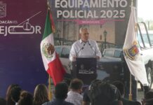 La seguridad el gran reto, reconoce Bedolla al entregar 122 patrullas a 15 municipios