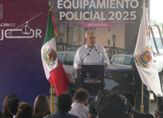 La seguridad el gran reto, reconoce Bedolla al entregar 122 patrullas a 15 municipios