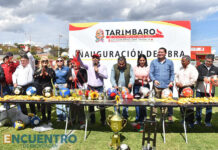 Tarímbaro estrena cancha de primer nivel; Eric Gaona inaugura Unidad Deportiva