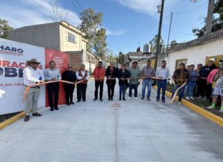 Inauguran pavimentación de la calle Nicolás Bravo, en La Goleta