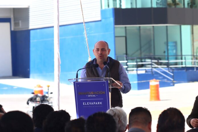 eleva park eric gaona