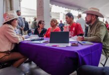 Reactiva Gobierno de Uruapan “Mesitas de Atención”; Grecia Quiroz encabeza jornada de contacto directo