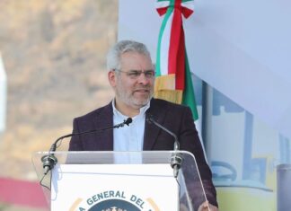 Llama Bedolla a municipios a impedir instalación de máquinas tragamonedas