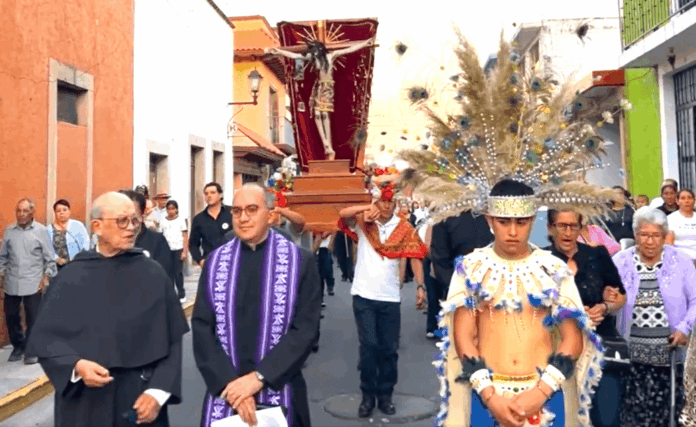 Señor del amparo (2)