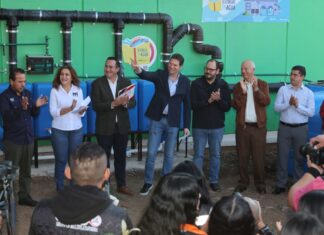 Inaugura Alfonso Martínez sistema de captación pluvial con FEMSA en la Secundaria Técnica 150 de Morelia
