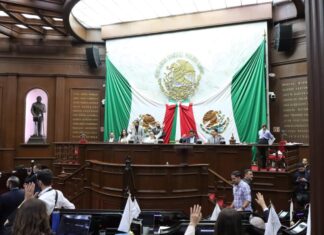 El nombre de Amalia Solorzano Bravo será inscrito en el muro de honor del Palacio Legislativo de Michoacán
