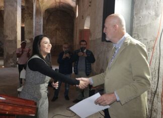 Los cronistas no solo escriben el pasado, lo mantienen presente: Diana Caballero