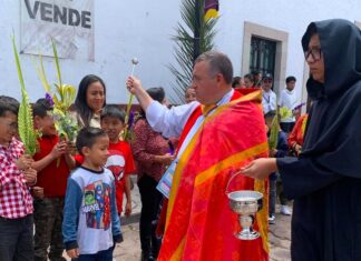 Inicia la Semana Santa en el Pueblo Mágico de Cuitzeo con la Bendición de Ramos