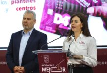 Michoacán inicia entrega de chips “Data” y reabren registro para universitarios