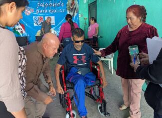Jugando Para Dar entrega apoyos de movilidad en Indaparapeo