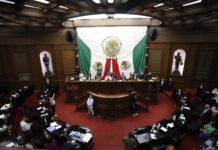 Congreso del Estado a favor de la prevención y detección oportuna de la enfermedad renal crónica