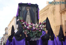 Matraqueros de la Catedral de Morelia recorren el Centro Histórico