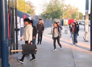 Gobernador de Michoacán urge al diálogo ante huelga en la UMSNH