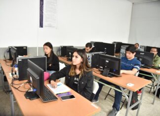 Licenciatura en Ingeniería en Computación de la UMSNH recibe reacreditación