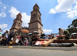Con fervor se vive en Morelia la Pasión y Muerte de Jesús
