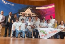 Jóvenes michoacanos ganan pase al mundial de robótica en China