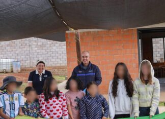 Adolfo Torres lleva “Guardianes del Agua” al Colegio Misión Montessori