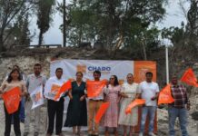 Inicia pavimentación de calle de la capilla del barrio de San Juan, en Charo