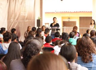Con recurso 100% municipal, Queréndaro crea becas de excelencia para estudiantes de primaria