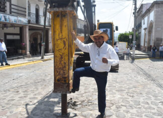 Renovación integral en el corazón de Charo; inicia Gabriel Moliero rehabilitación de la calle Morelos
