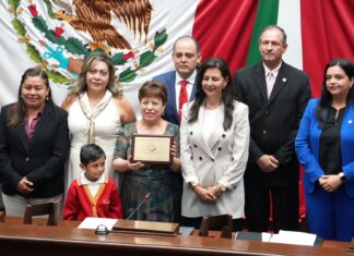 Distingue Congreso de Michoacán al Proyecto Educativo CENDI con la Presea al Mérito Docente