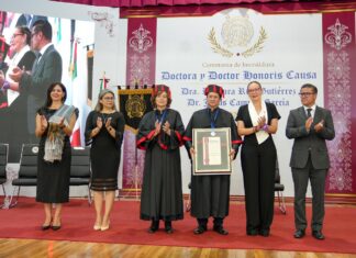 La UMSNH otorga el Doctorado Honoris Causa a Rosaura Ruiz y Jesús Campos