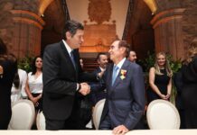 Enrique Ramírez Villalón, ejemplo para Morelia; Alfonso Martínez le entrega Presea Generalísimo Morelos 2026