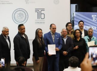 Recibe presidente del Congreso del Estado iniciativa ciudadana para crear el Instituto para Fortalecer a la Familia