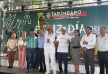 Con orgullo y agradecimiento, Ayuntamiento de Tarímbaro festeja a sus maestros