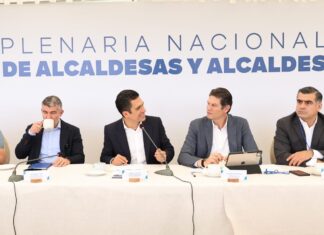 Comparte Alfonso Martínez buenas prácticas de Gobierno con alcaldes del país
