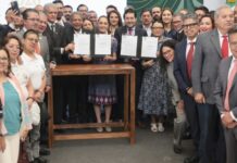 Todos los trabajadores del Estado ganarán al menos el salario medio del IMSS del 2024