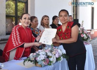 Con capacitación, Cuitzeo impulsa el desarrollo de las mujeres del municipio