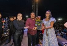 Gran festejo en Cuitzeo para celebrar a los papás