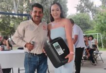 Gabriel Molinero reconoce la invaluable labor de las y los maestros de Charo