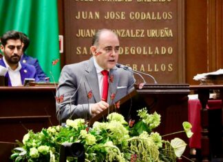 Baltazar Gaona presenta iniciativa ciudadana para las sustituciones en ayuntamientos