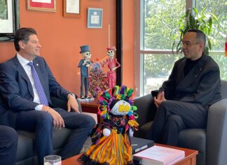 Alfonso Martínez y el Cónsul de México en Sacramento, estrechan coordinación a favor de migrantes