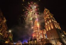 Fiebre mundialista arranca en Morelia con edición especial del encendido de Catedral