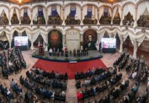 La rectora nicolaita presidió el acto con motivo del CLXV Aniversario Luctuoso de Don Melchor Ocampo