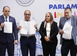 Firman Congreso del Estado y STASPLE convenio para aumento salarial y prestaciones